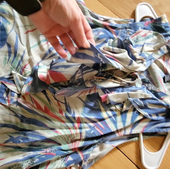 Chaps Ruffles Sleeveless Short. - Picture 2 of 4